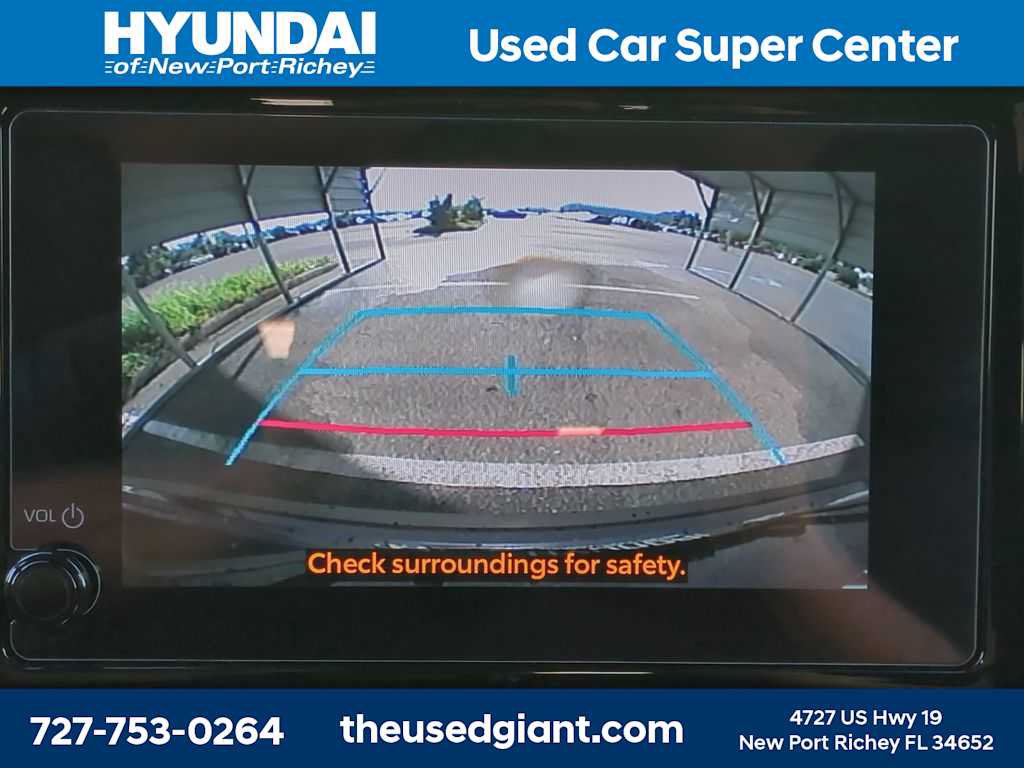 Used 2024 Toyota Corolla Cross LE FWD image 21