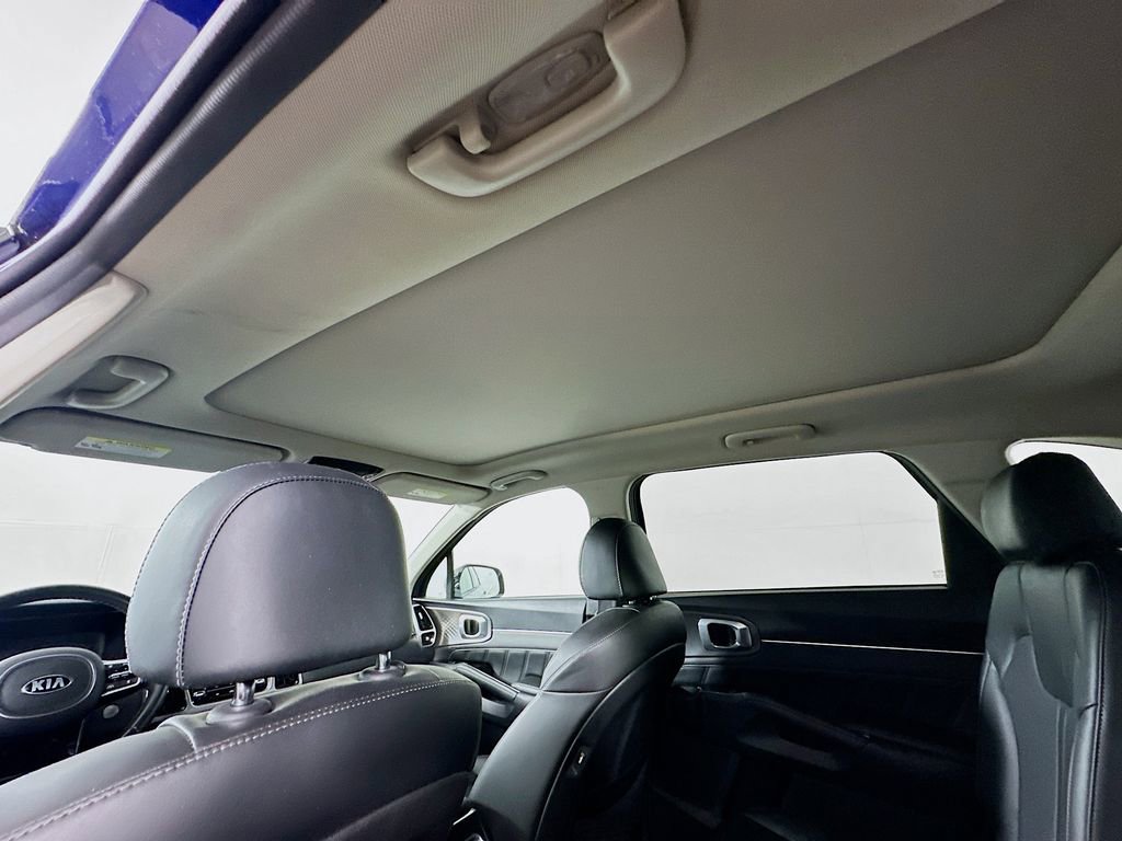 Used 2021 Kia Sorento SX image 12