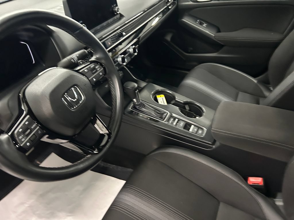 Used 2023 Honda Civic Sport image 10