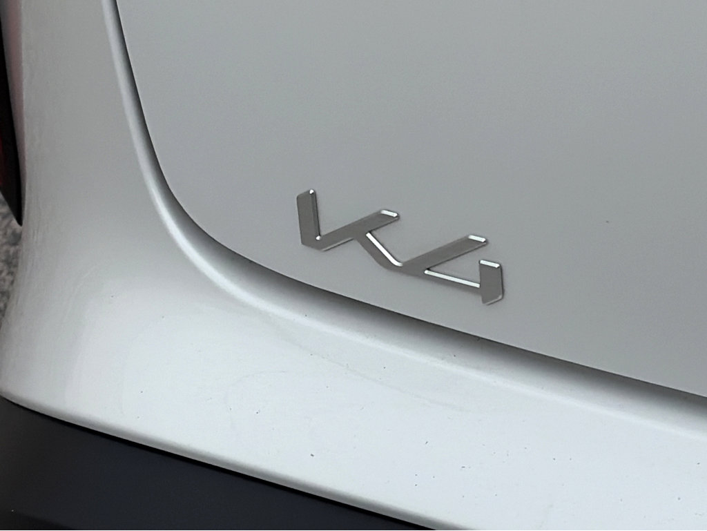 Used 2025 Kia K4 EX FWD image 25