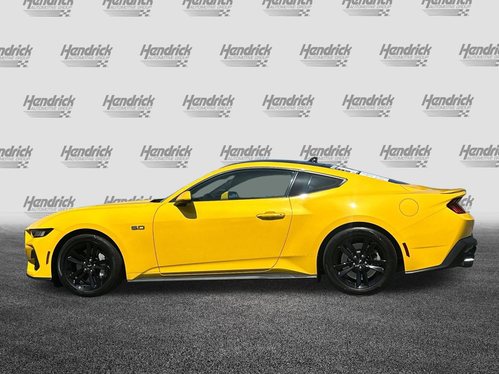 Used 2024 Ford Mustang GT RWD image 8