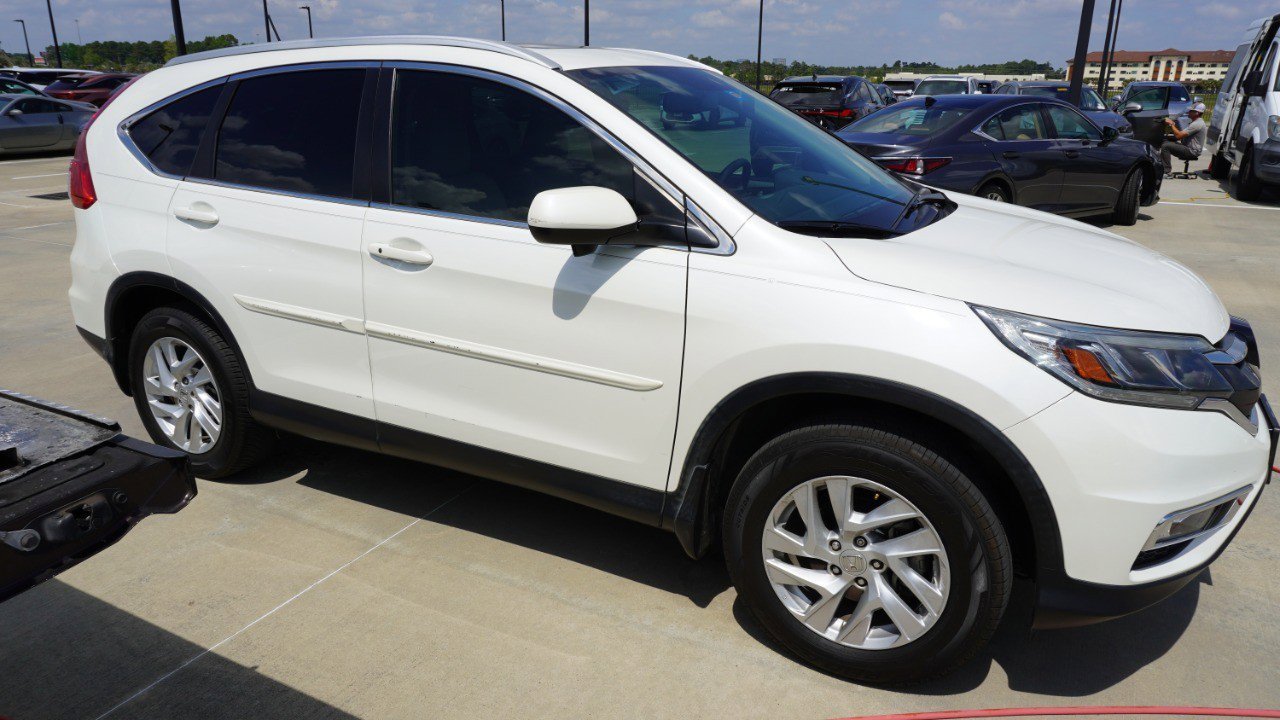 Used 2016 Honda CR-V EX-L image 2