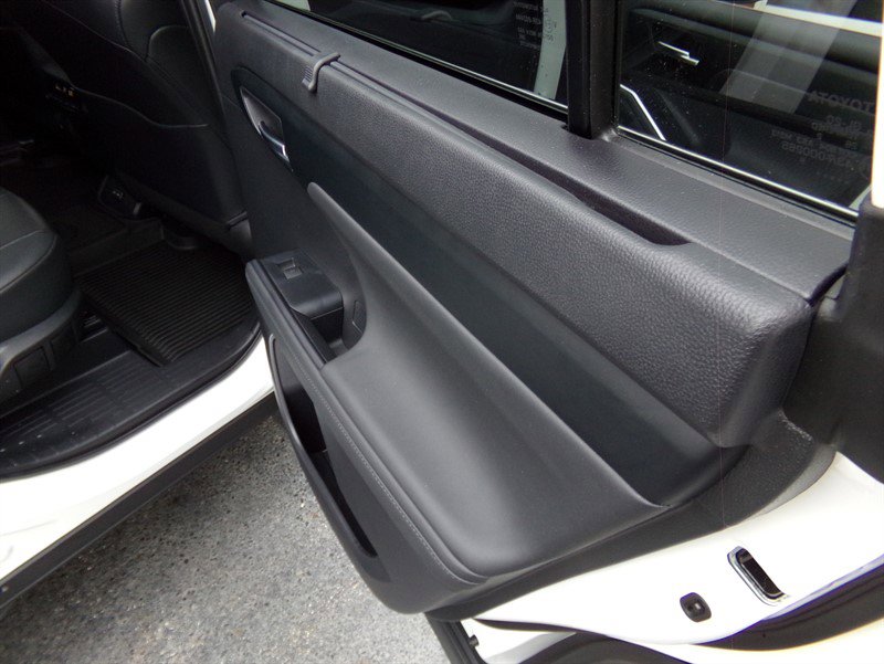 Used 2022 Toyota Highlander XLE image 67