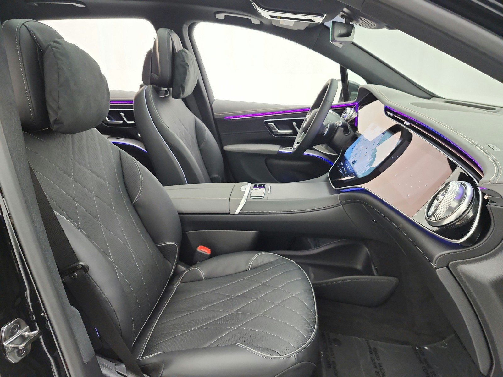 New 2026 Mercedes-Benz EQS 400 4MATIC SUV image 14