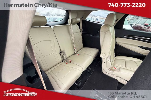 Used 2021 Buick Enclave Essence image 26