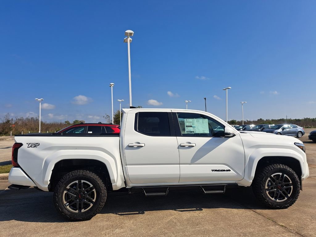 New 2025 Toyota Tacoma TRD Sport image 4