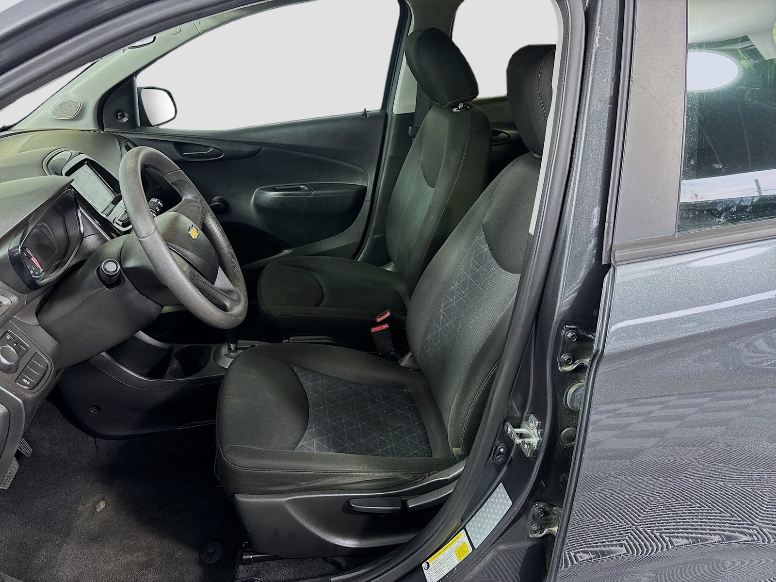Used 2020 Chevrolet Spark LS FWD image 19