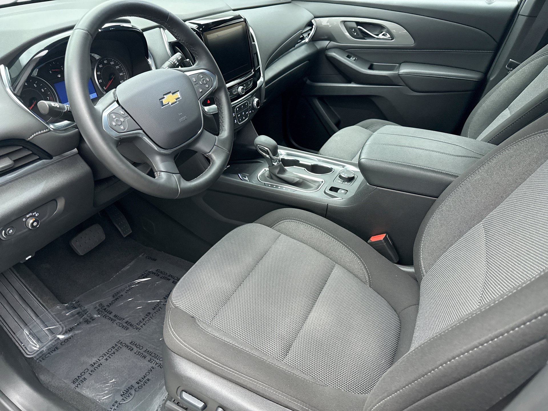 Used 2023 Chevrolet Traverse LT AWD/4WD image 10
