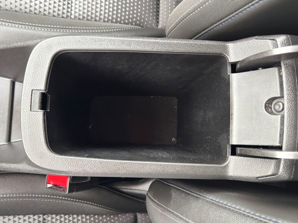 Used 2024 Chevrolet Trax LT w/ Sunroof Package image 25