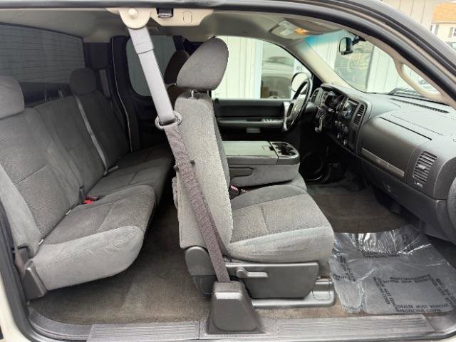 Used 2008 Chevrolet Silverado 1500 LT w/ Power Pack Plus image 6