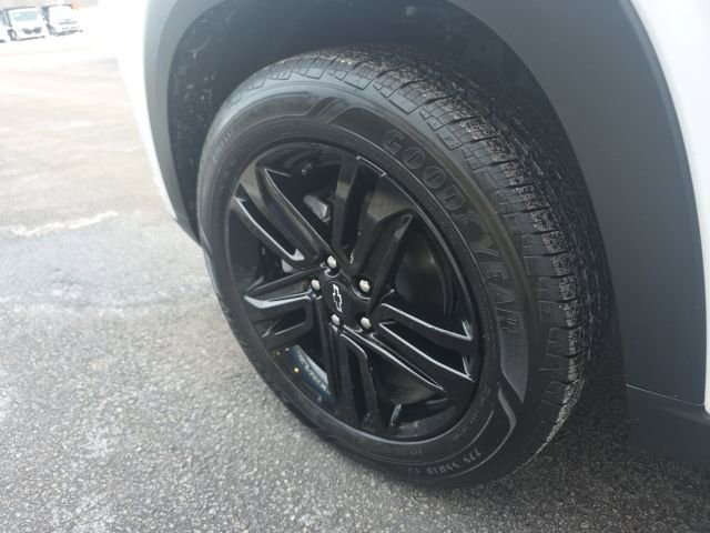 Used 2026 Chevrolet Trax ACTIV w/ Sunroof Package image 6