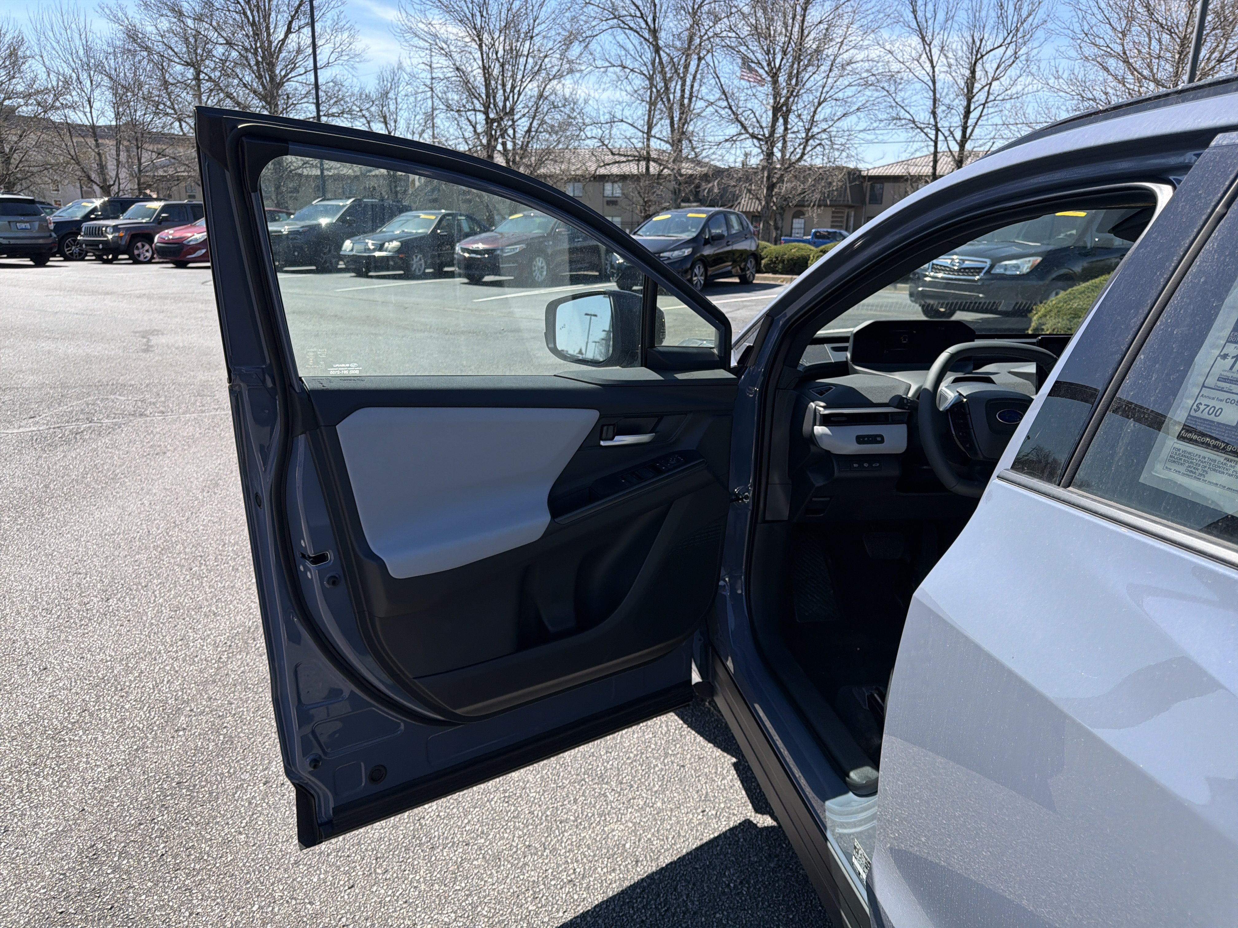 New 2026 Subaru Solterra AWD/4WD image 10