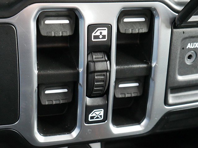 Used 2023 Jeep Gladiator Mojave image 41