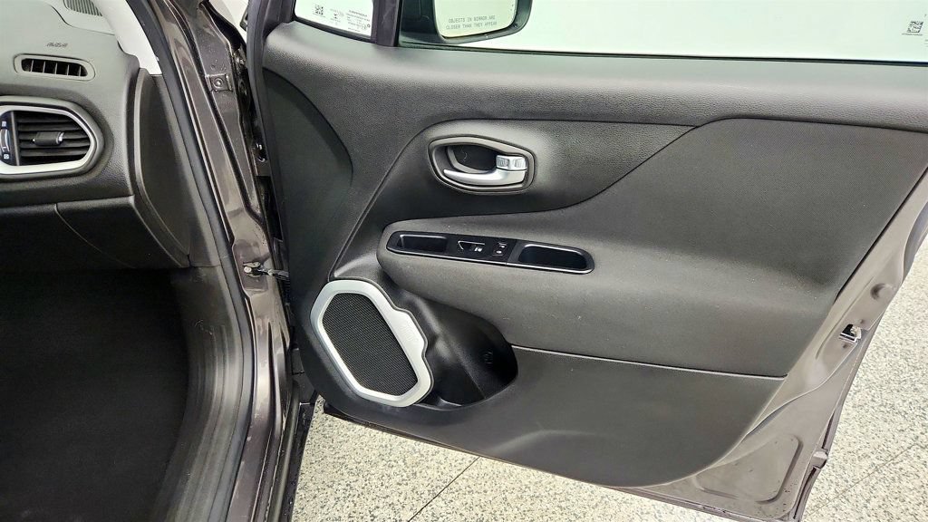 Used 2019 Jeep Renegade Sport AWD/4WD image 24