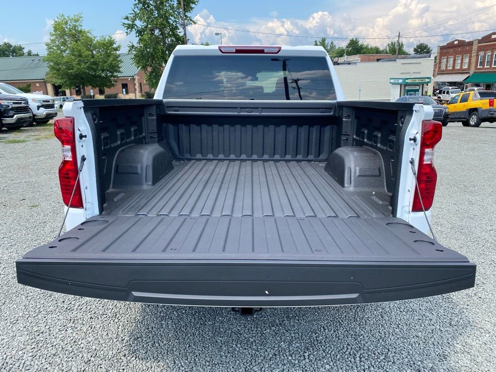 New 2025 Chevrolet Silverado 1500 Custom w/ Turbomax Blackout Package image 18