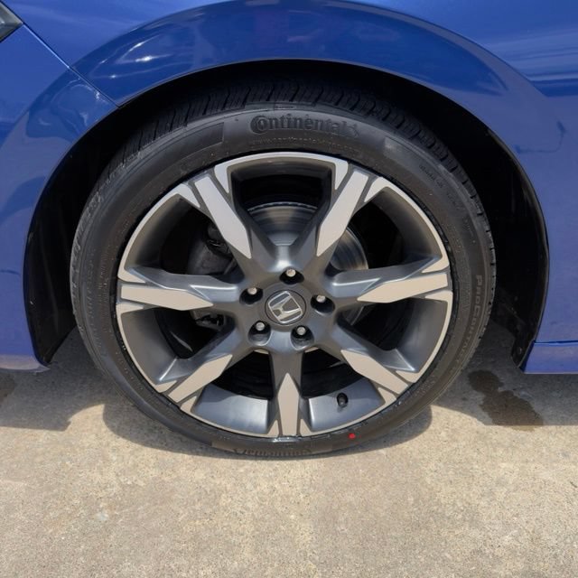 Used 2023 Honda Civic Sport image 9