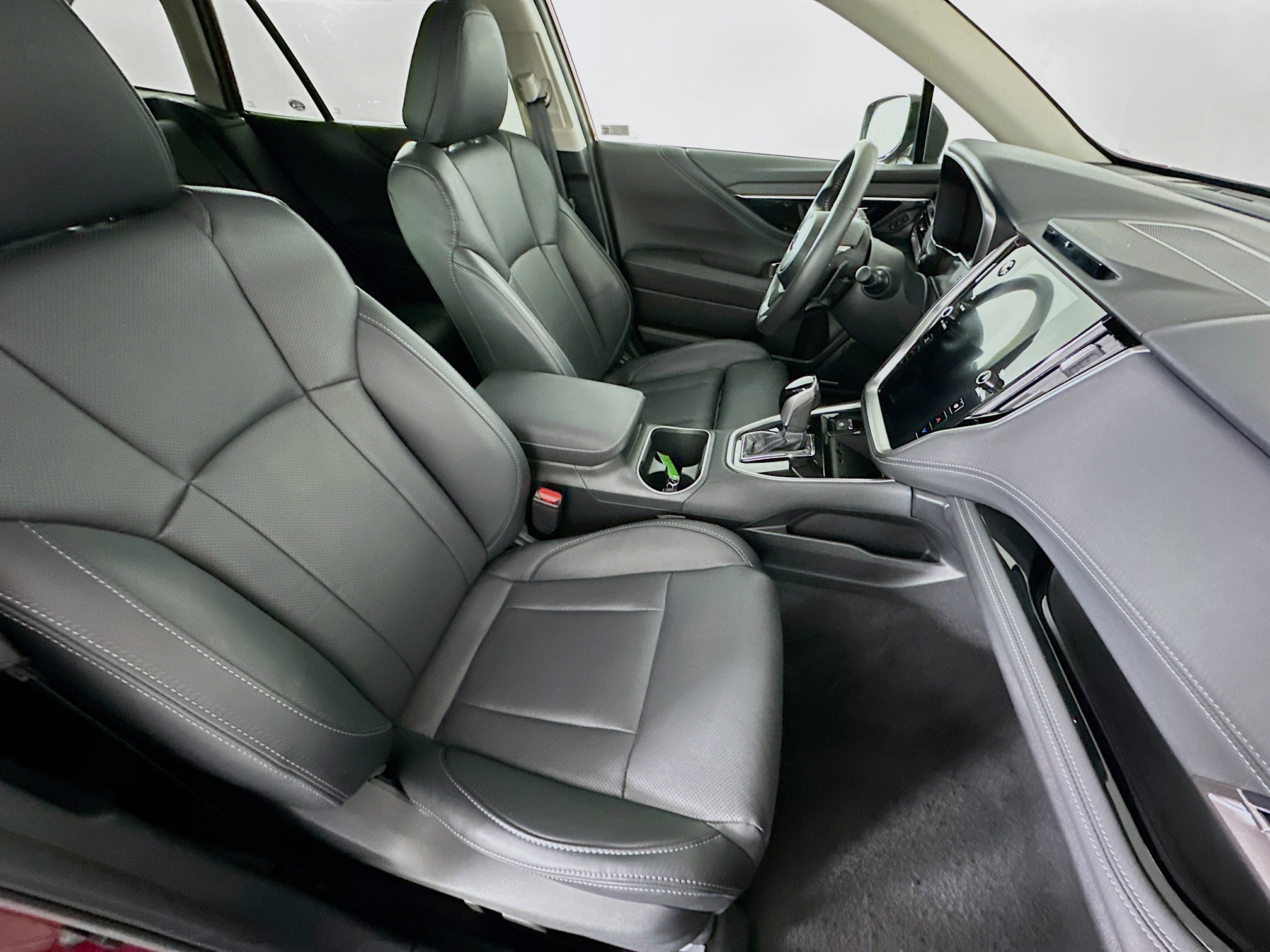 Used 2024 Subaru Outback Limited image 32