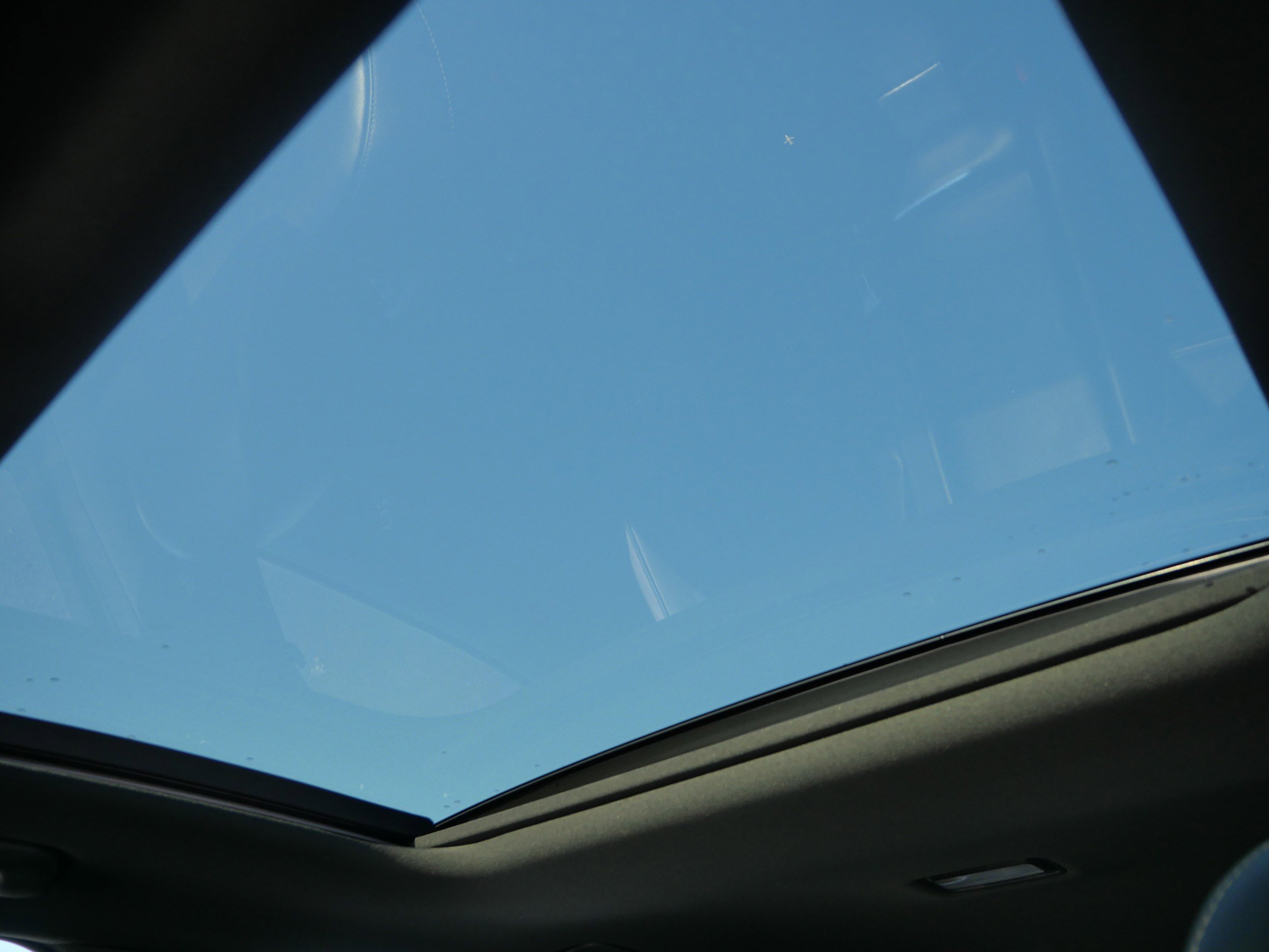 Used 2018 Kia Stinger GT2 image 34