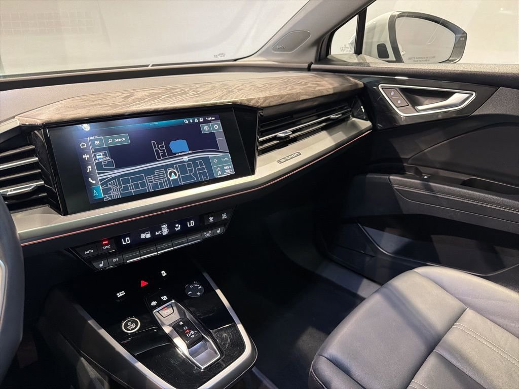 Used 2022 Audi Q4 e-tron Prestige image 12