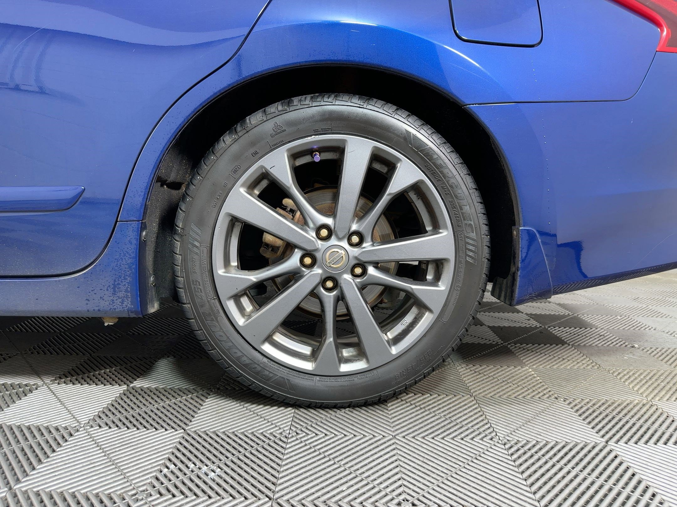 Used 2018 Nissan Altima 2.5 SR w/ SR Special Edition image 9