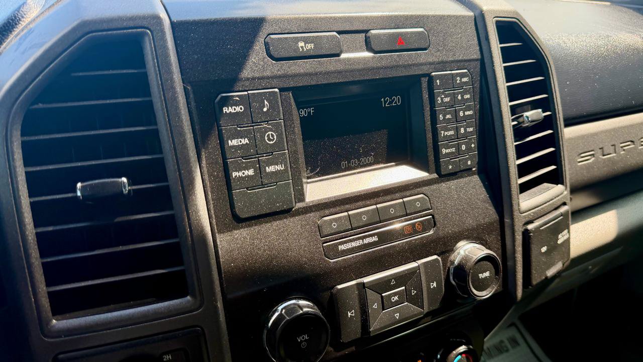 Used 2019 Ford F250 XL w/ Power Equipment Group AWD/4WD image 20