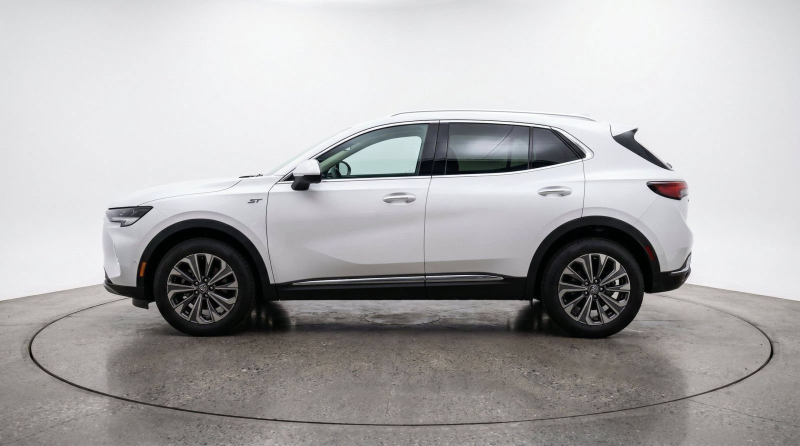 Used 2024 Buick Envision Preferred AWD/4WD image 7