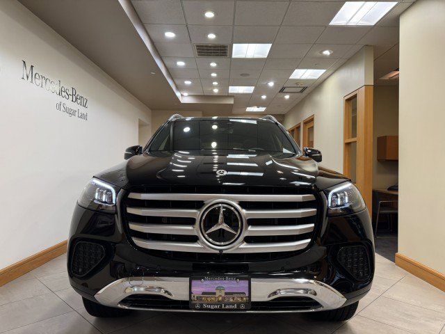 Certified 2025 Mercedes-Benz GLS 450 4MATIC image 2