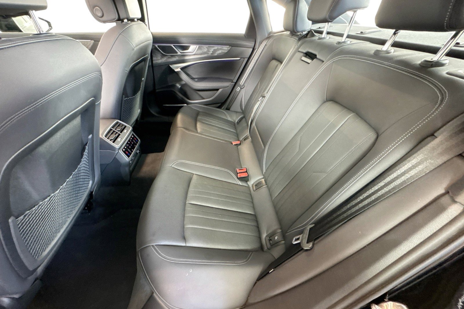 Used 2025 Audi A6 Premium Plus w/ Premium Plus Package image 23