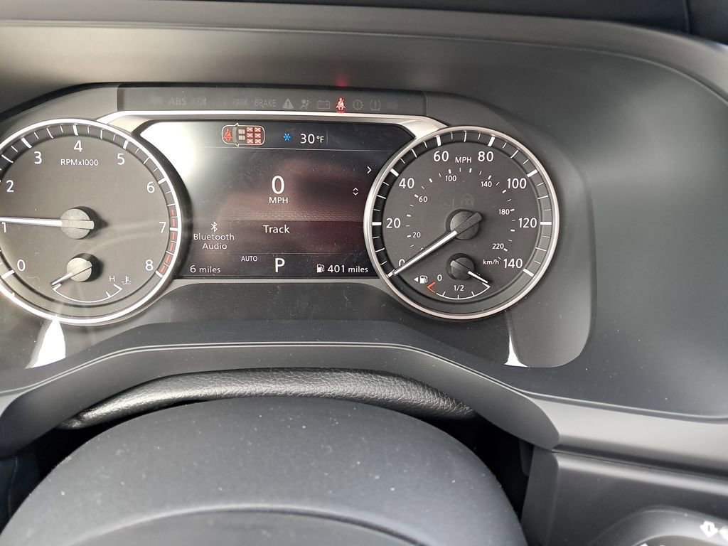 New 2026 Nissan Pathfinder S image 17