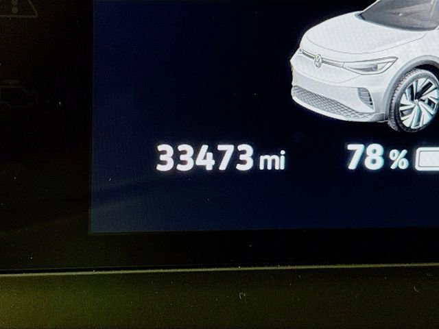 Used 2023 Volkswagen ID.4 Pro image 14