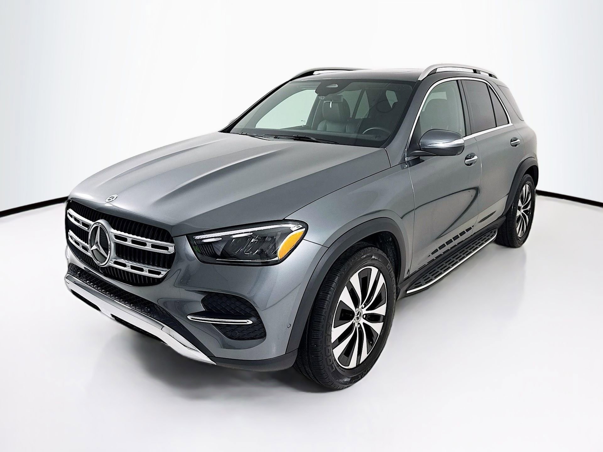 Used 2026 Mercedes-Benz GLE 350 4MATIC image 3