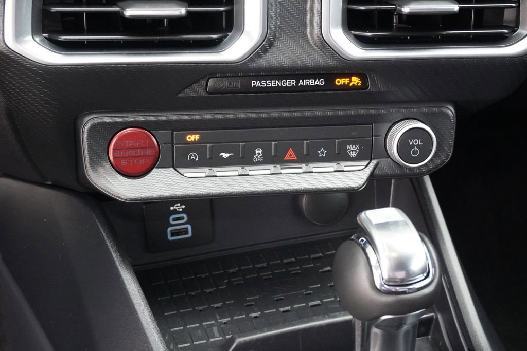 Used 2024 Ford Mustang GT Premium image 13