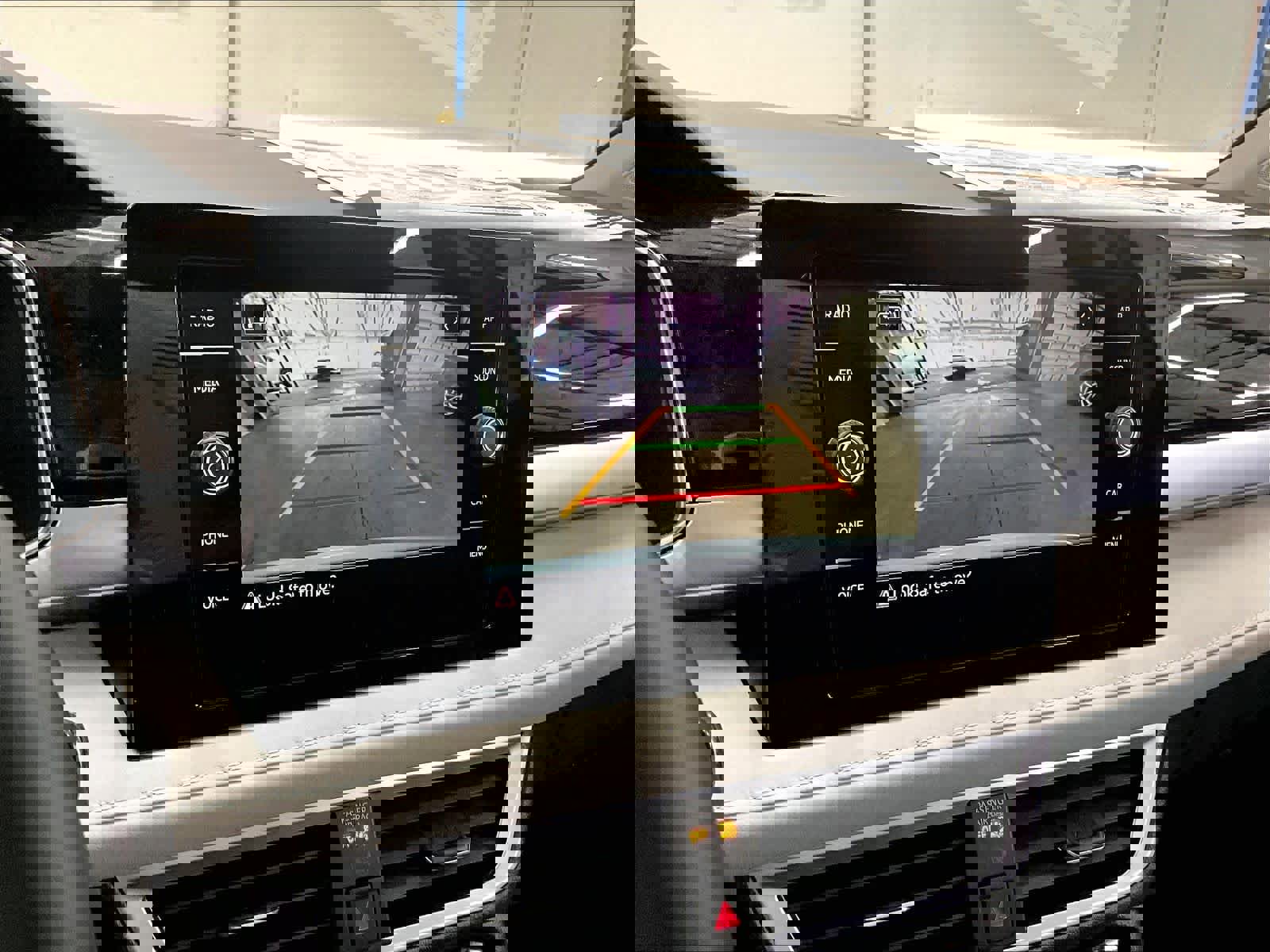 New 2026 Volkswagen Taos SE image 20