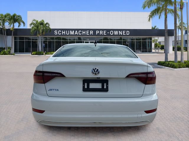Used 2019 Volkswagen Jetta SEL w/ Cold Weather Package FWD image 6