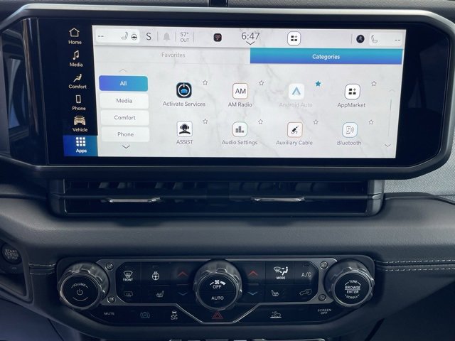 Used 2024 Jeep Wrangler Unlimited Sahara image 6