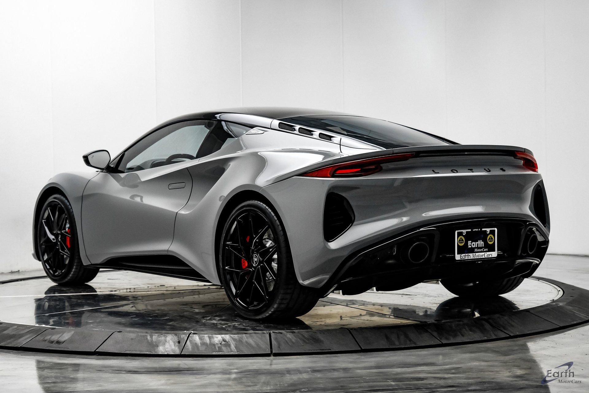 New 2026 Lotus Emira V6 SE Sport image 12