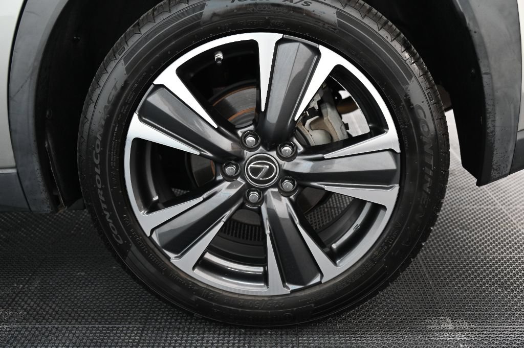 Used 2021 Lexus UX 200 w/ Accessory Package (Z2) FWD image 43