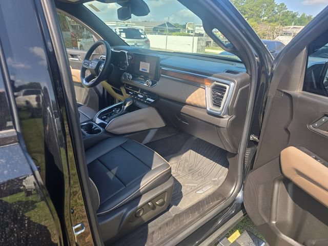 Used 2023 GMC Canyon Denali w/ Denali Black Edition AWD/4WD image 38