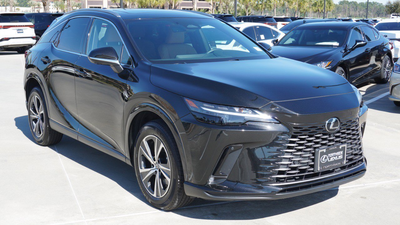 Used 2025 Lexus RX 350 Premium w/ Convenience Package image 3
