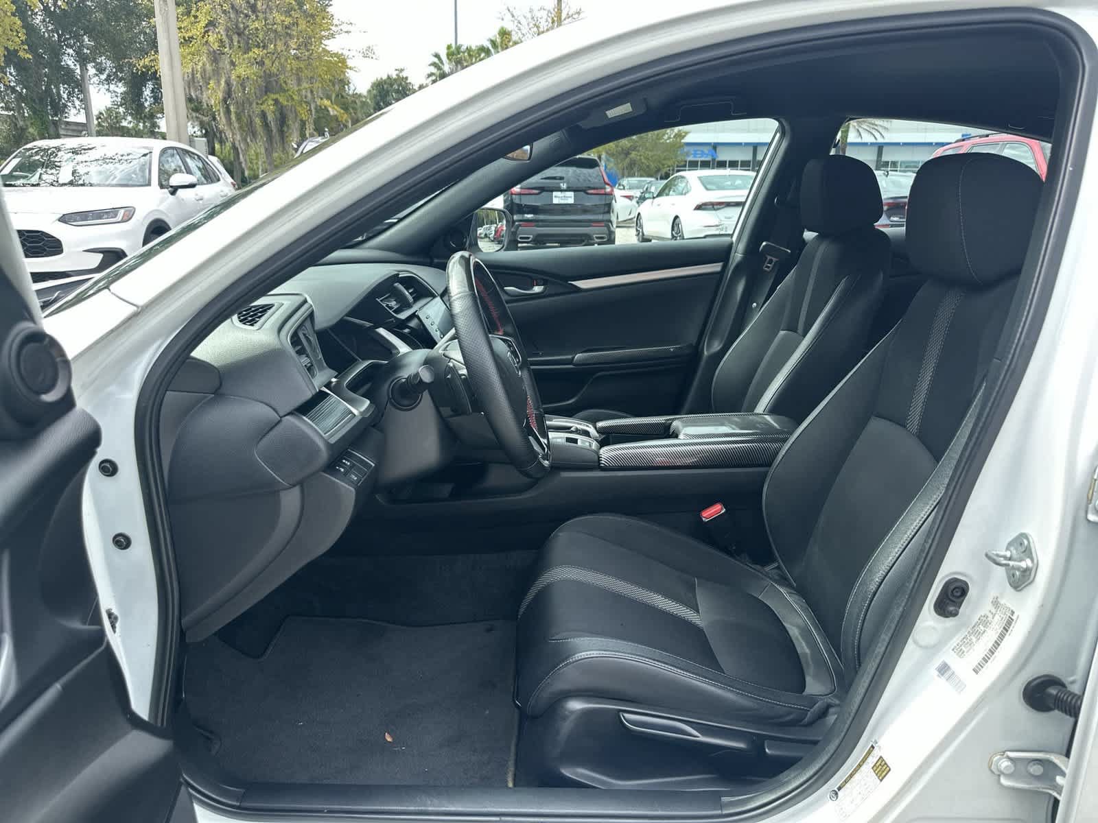Used 2021 Honda Civic Sport image 2