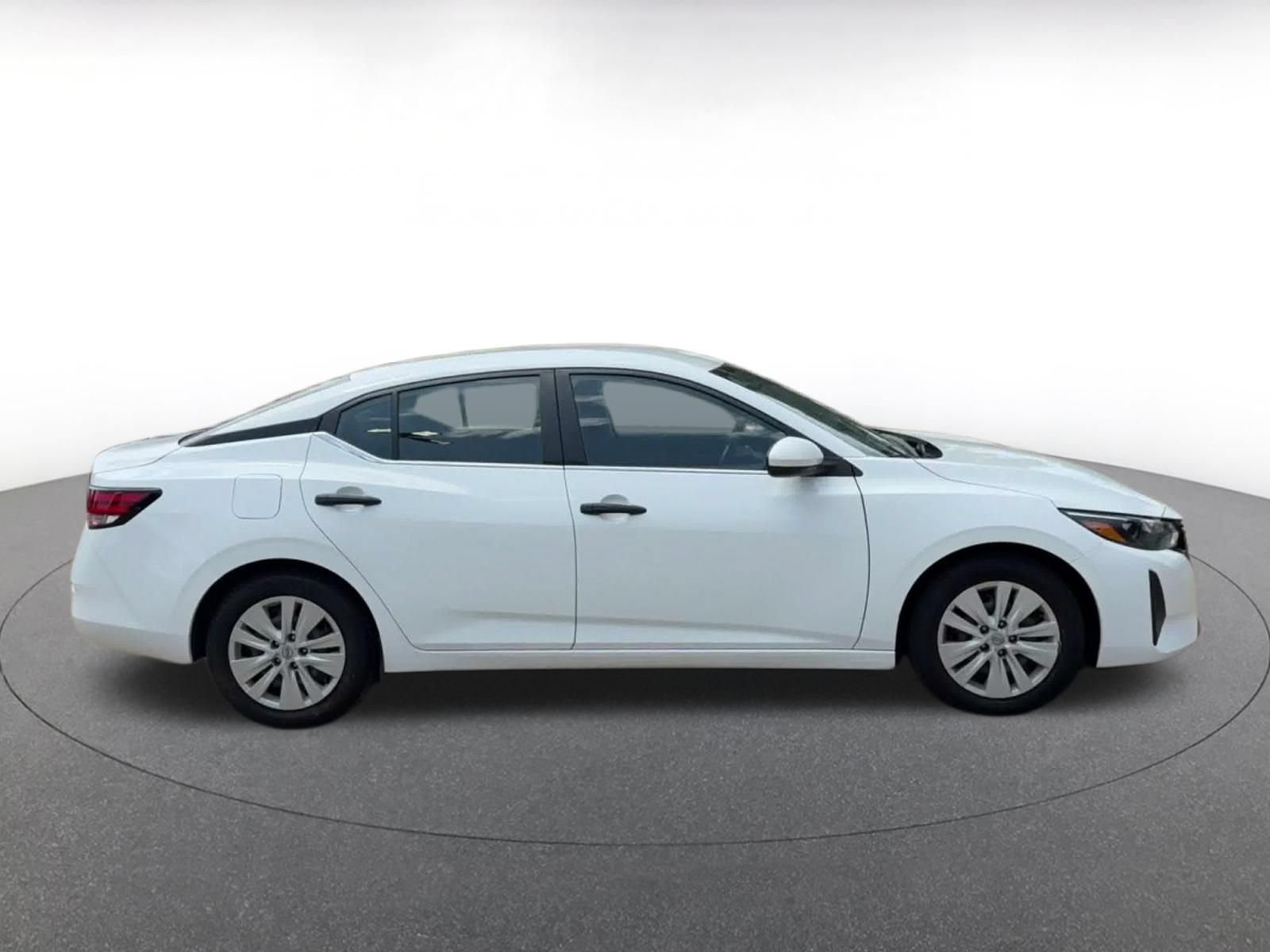 Used 2025 Nissan Sentra S FWD image 15