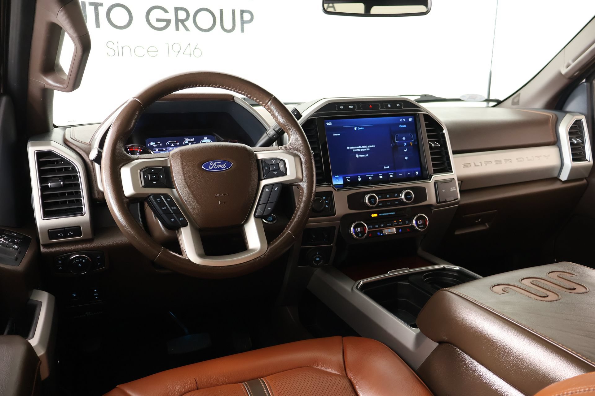 Used 2022 Ford F450 King Ranch w/ King Ranch Ultimate Package AWD/4WD image 2