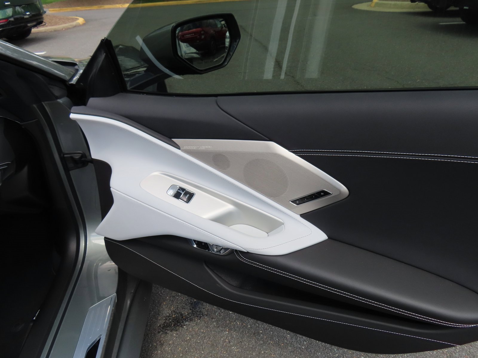 Used 2022 Chevrolet Corvette Stingray Preferred Cpe w/ 2LT image 38