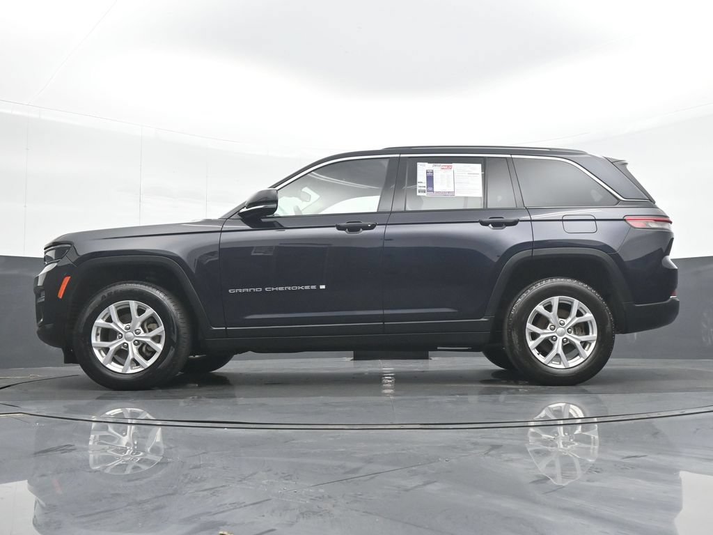 Used 2023 Jeep Grand Cherokee Limited AWD/4WD image 27