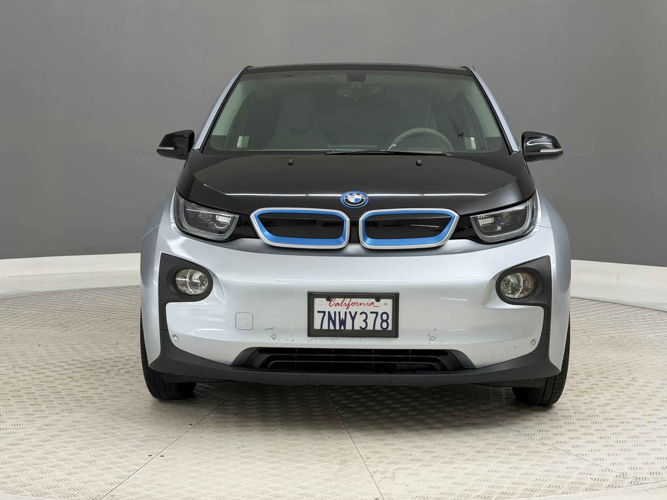 Used 2015 BMW i3 w/ Range Extender RWD image 6