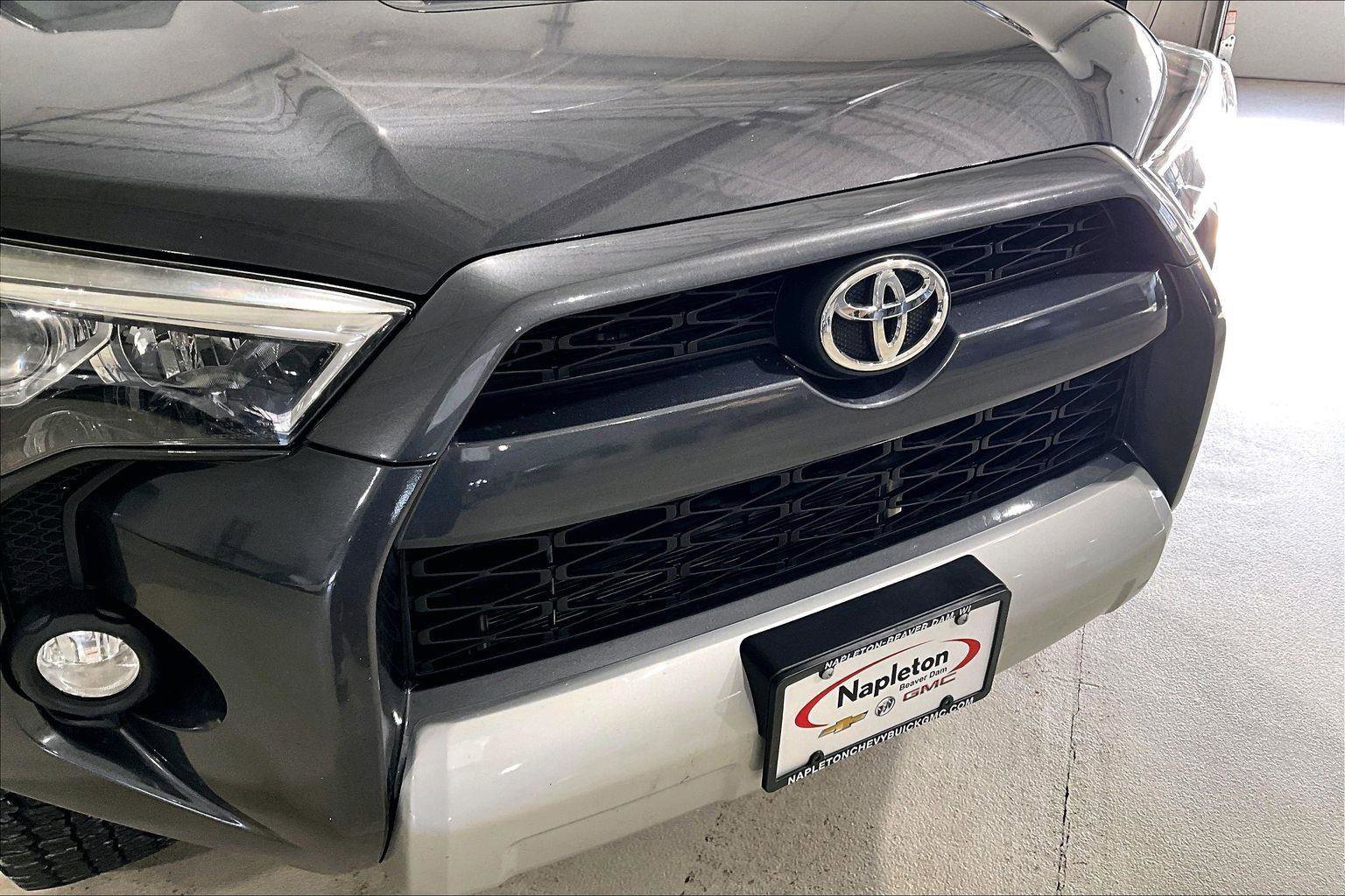 Used 2019 Toyota 4Runner TRD Off-Road image 27