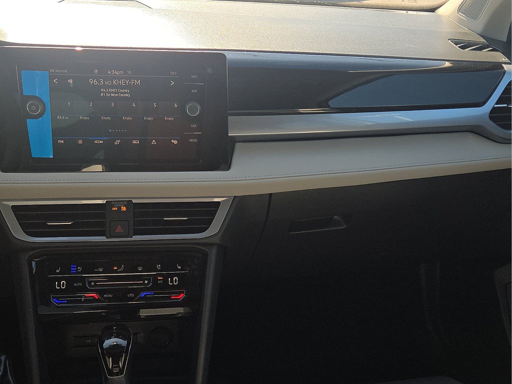 New 2026 Volkswagen Taos SEL AWD/4WD image 15