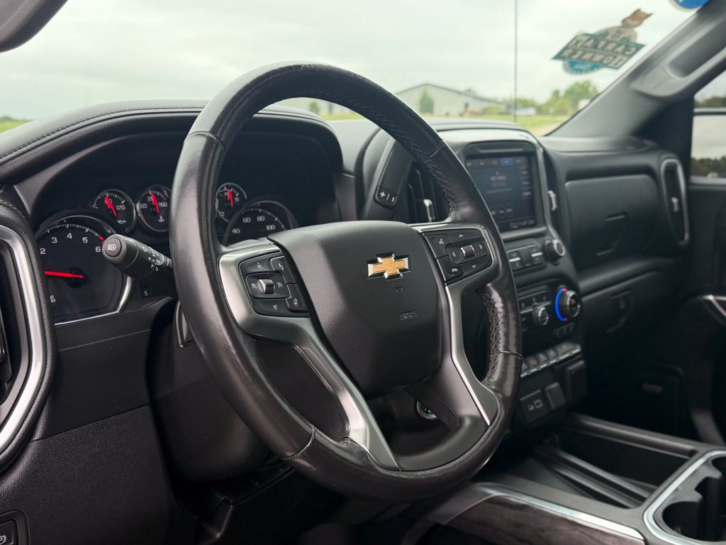Used 2021 Chevrolet Silverado 1500 LTZ w/ LTZ Premium Package AWD/4WD image 33