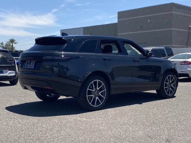Used 2026 Land Rover Range Rover Velar Dynamic SE AWD/4WD image 18