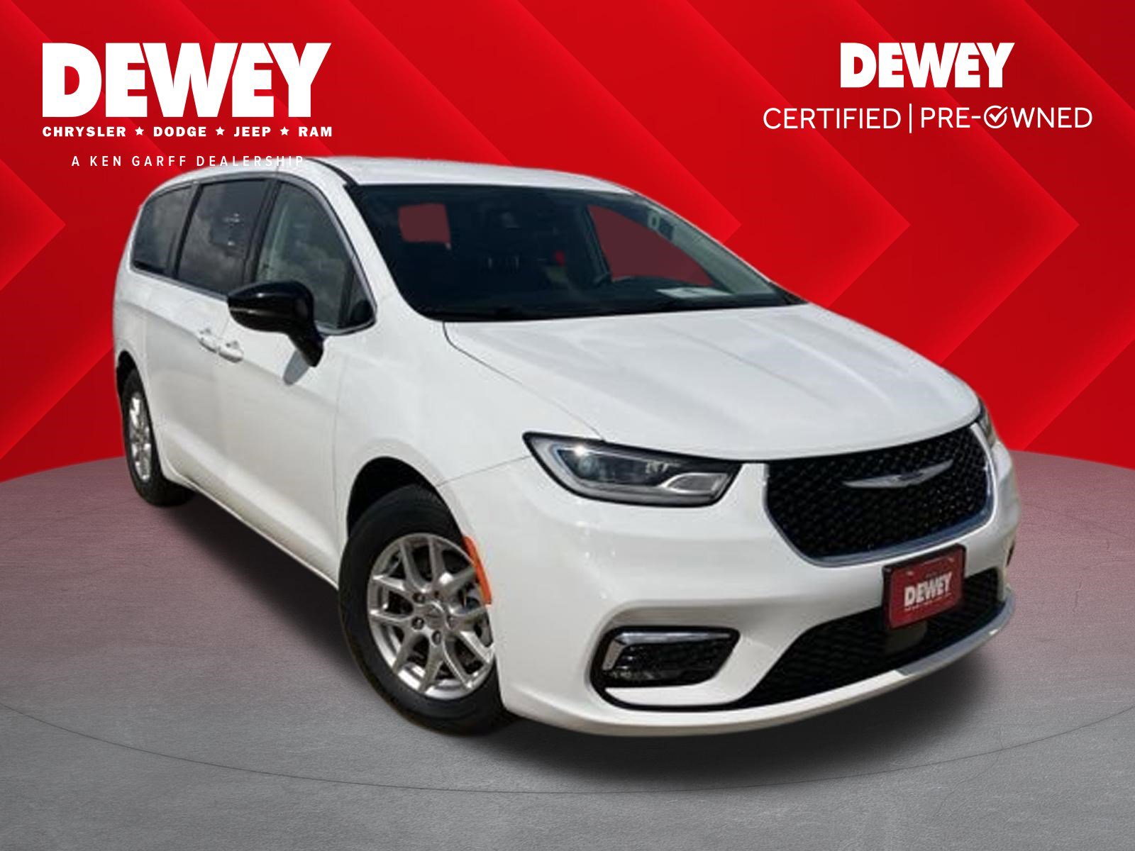 Used 2024 Chrysler Pacifica Touring-L